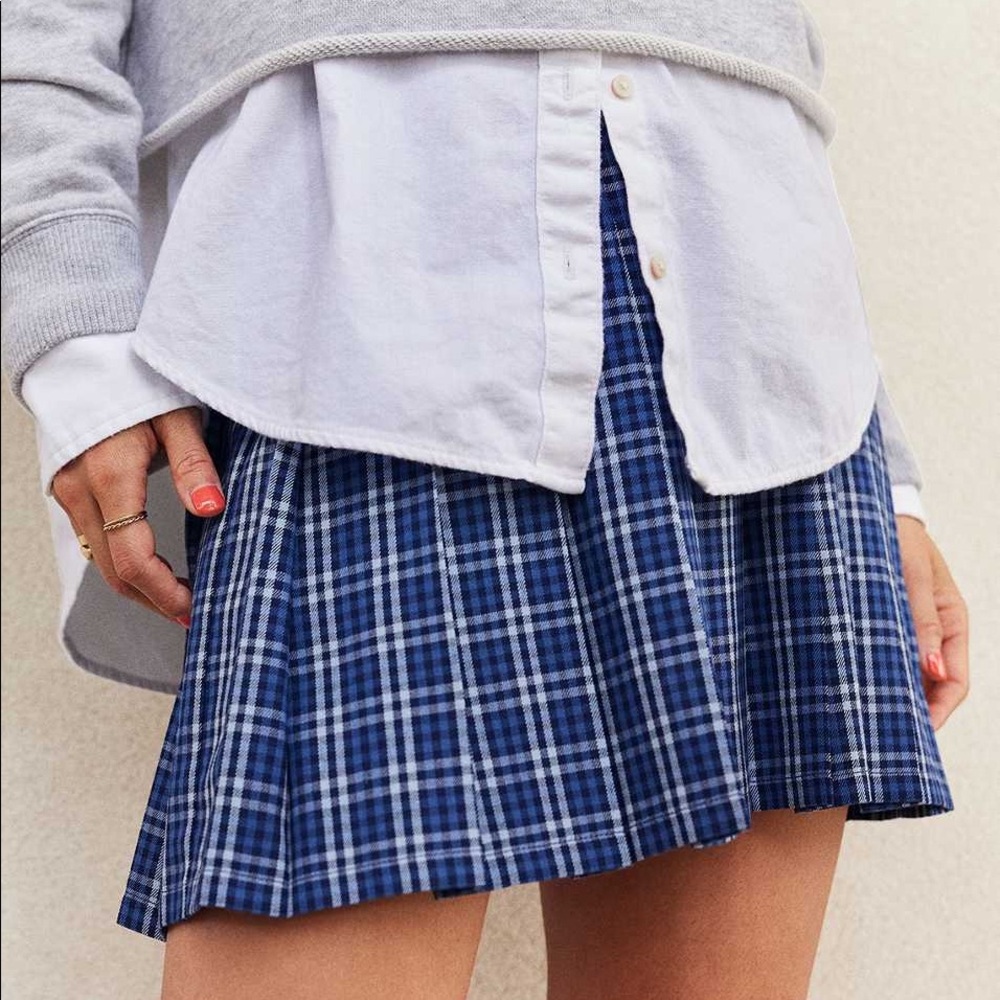 AERIE CLASS ACT PLAD SKIRT